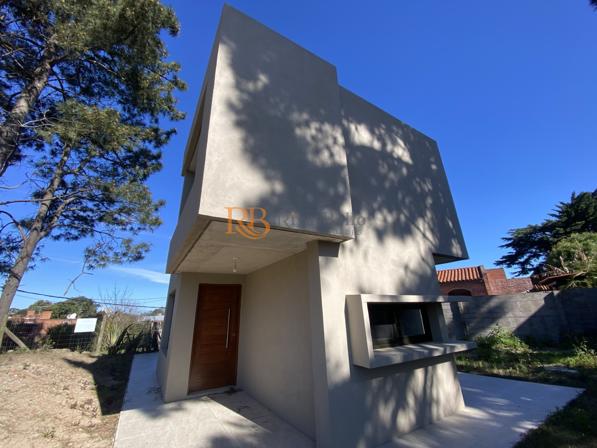 Casa ID.111 - Casa a estrenar de 2 dormitorios y medio en Pinares