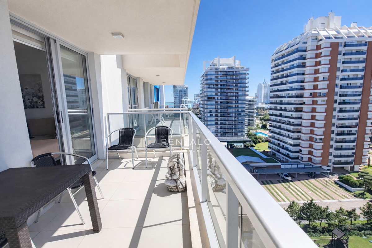 Apartamento ID.945 - Apartamento en venta  de 2 dormitorios en Punta del este Playa Brava