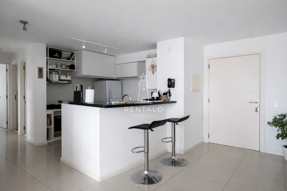 Apartamento ID.945 - Apartamento en venta  de 2 dormitorios en Punta del este Playa Brava