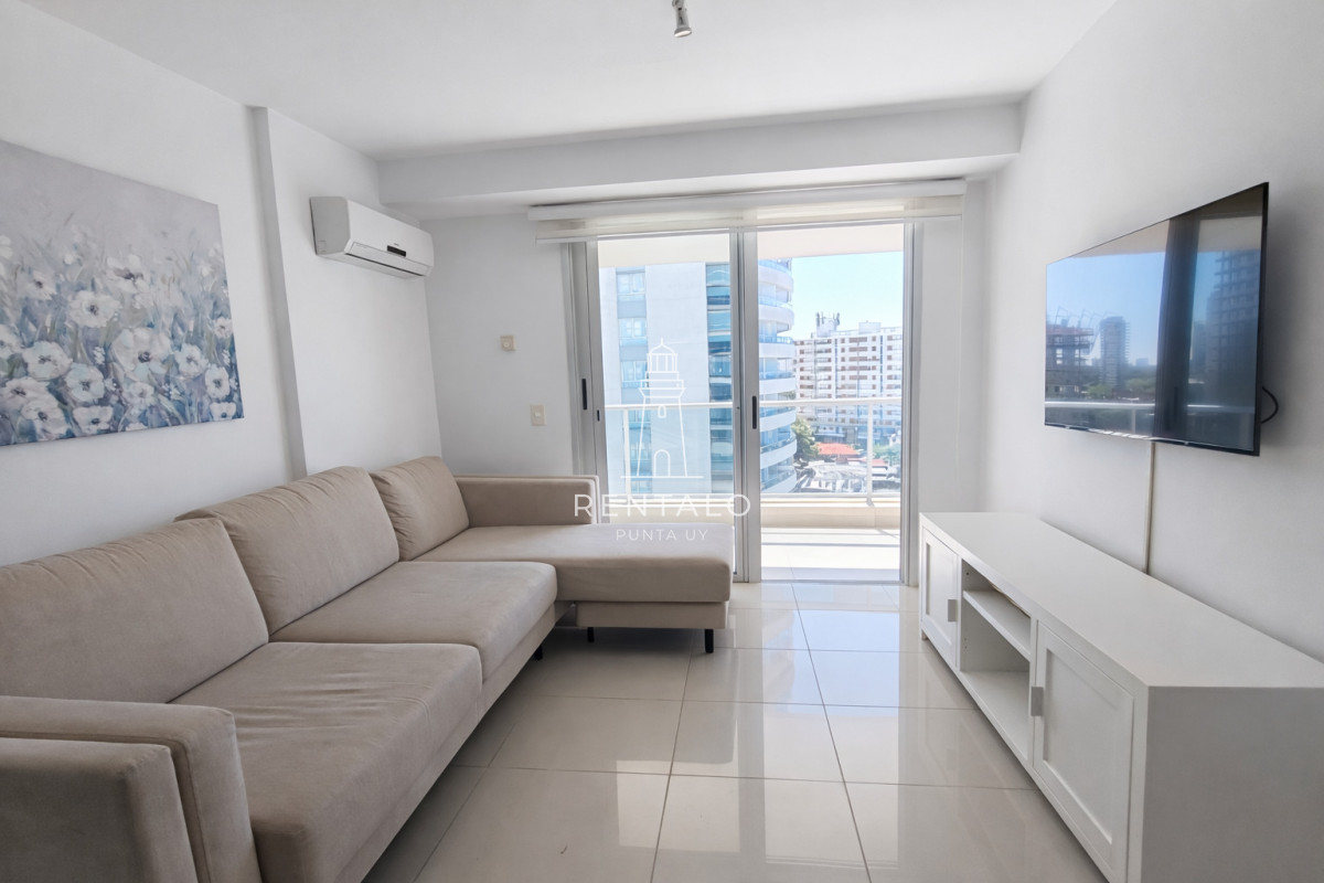 Apartamento ID.945 - Apartamento en venta  de 2 dormitorios en Punta del este Playa Brava