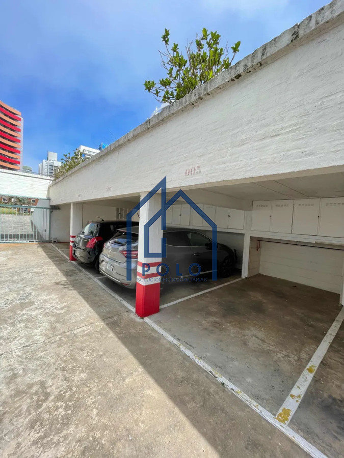Apartamento ID.122 - APARTAMENTO EN VENTA 1 CUADRA DEL MAR CON GARAGE