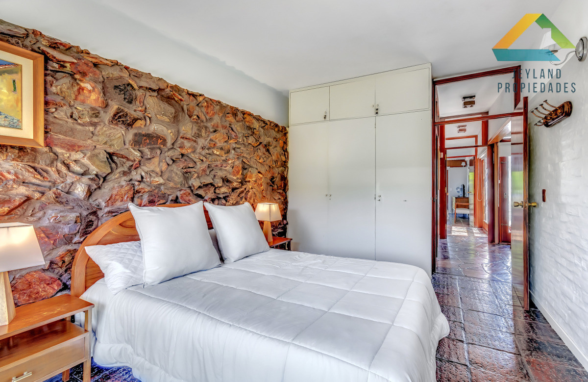 Casa ID.258 - CASA EN VENTA A 3 CUADRAS DE LA PLAYA