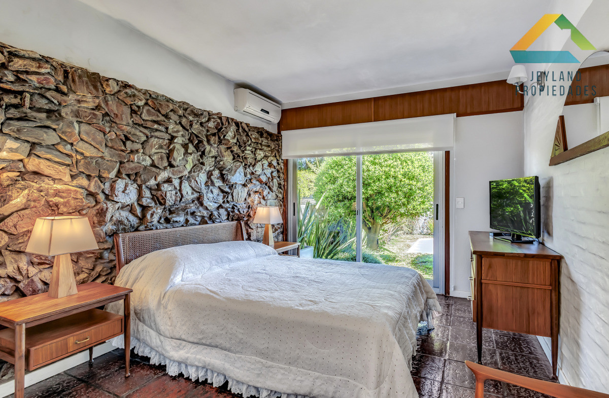 Casa ID.258 - CASA EN VENTA A 3 CUADRAS DE LA PLAYA