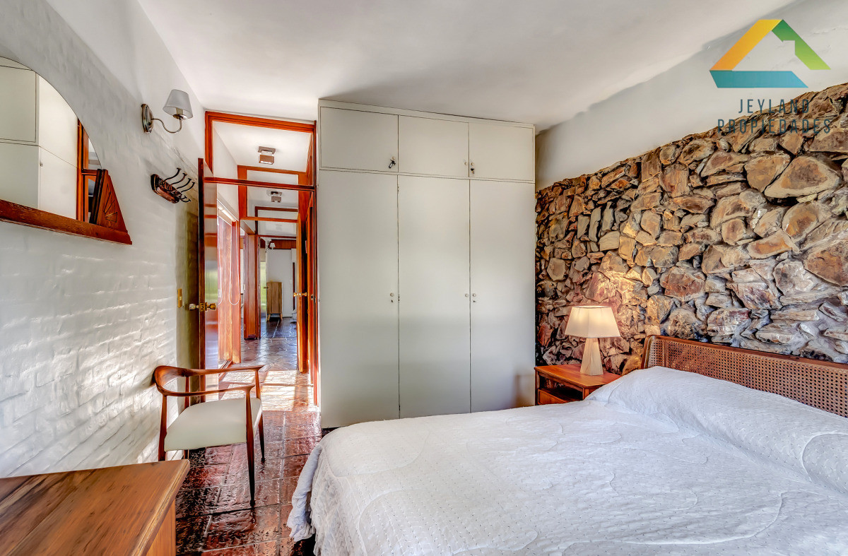 Casa ID.258 - CASA EN VENTA A 3 CUADRAS DE LA PLAYA