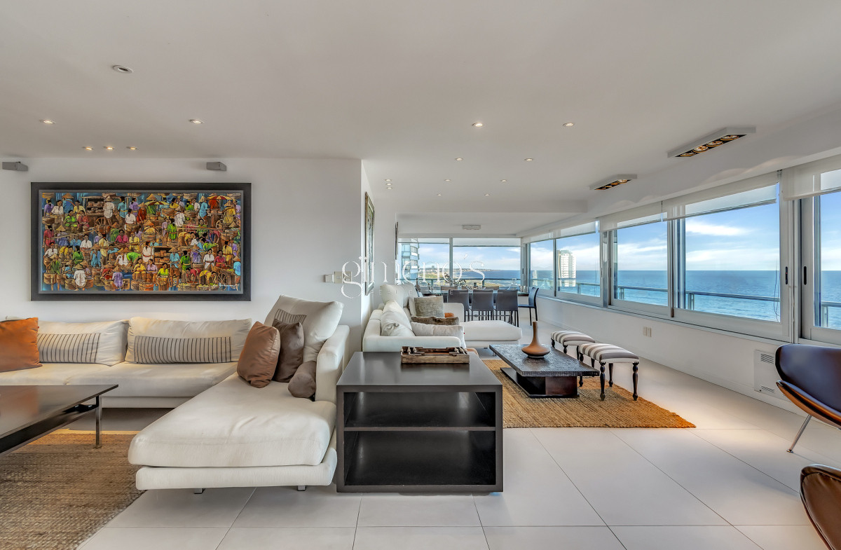 Apartamento ID.270 - Espectacular Apartamento en Primera Línea Brava