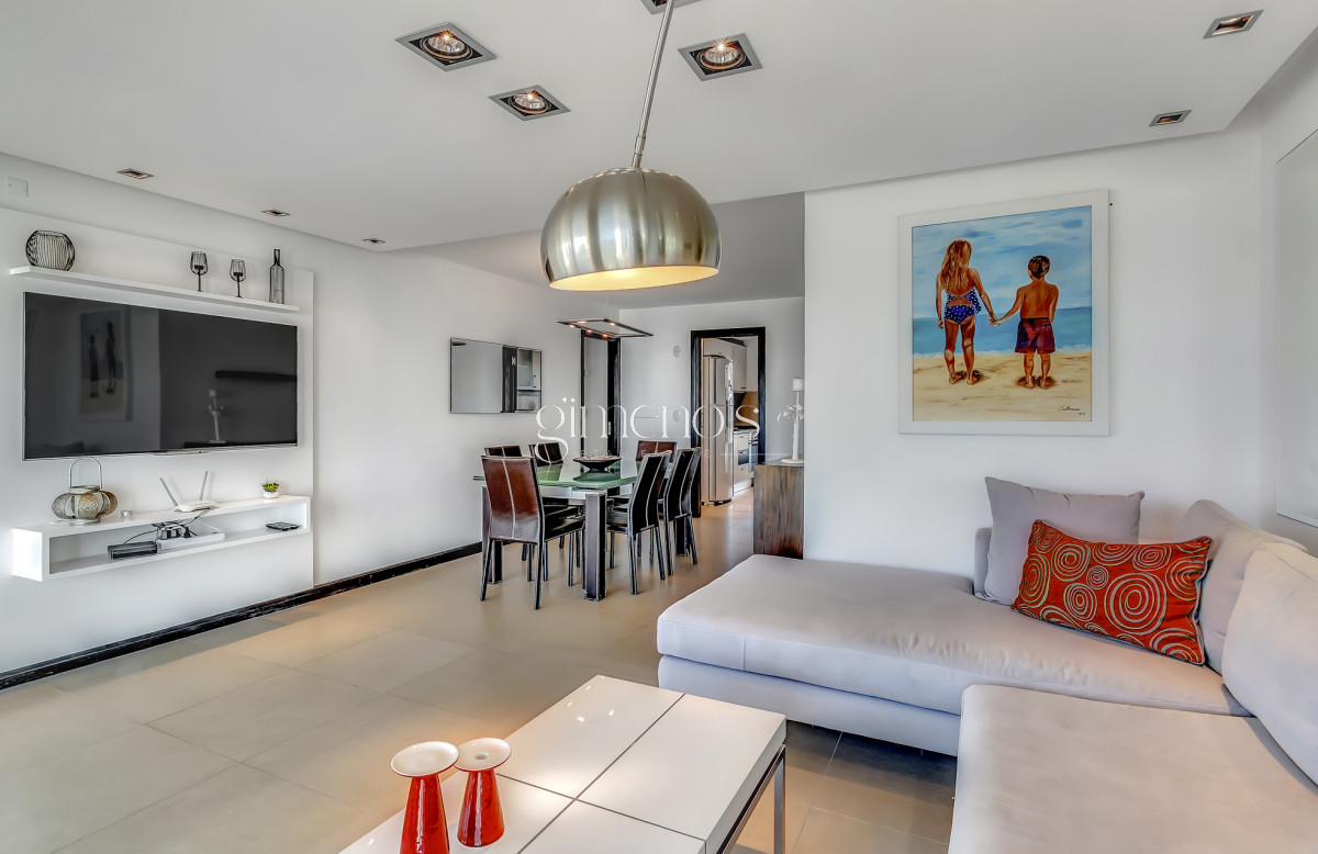Apartamento ID.279 - Venta de Apartamento 3 Dormitorios Playa Mansa - Punta del Este 