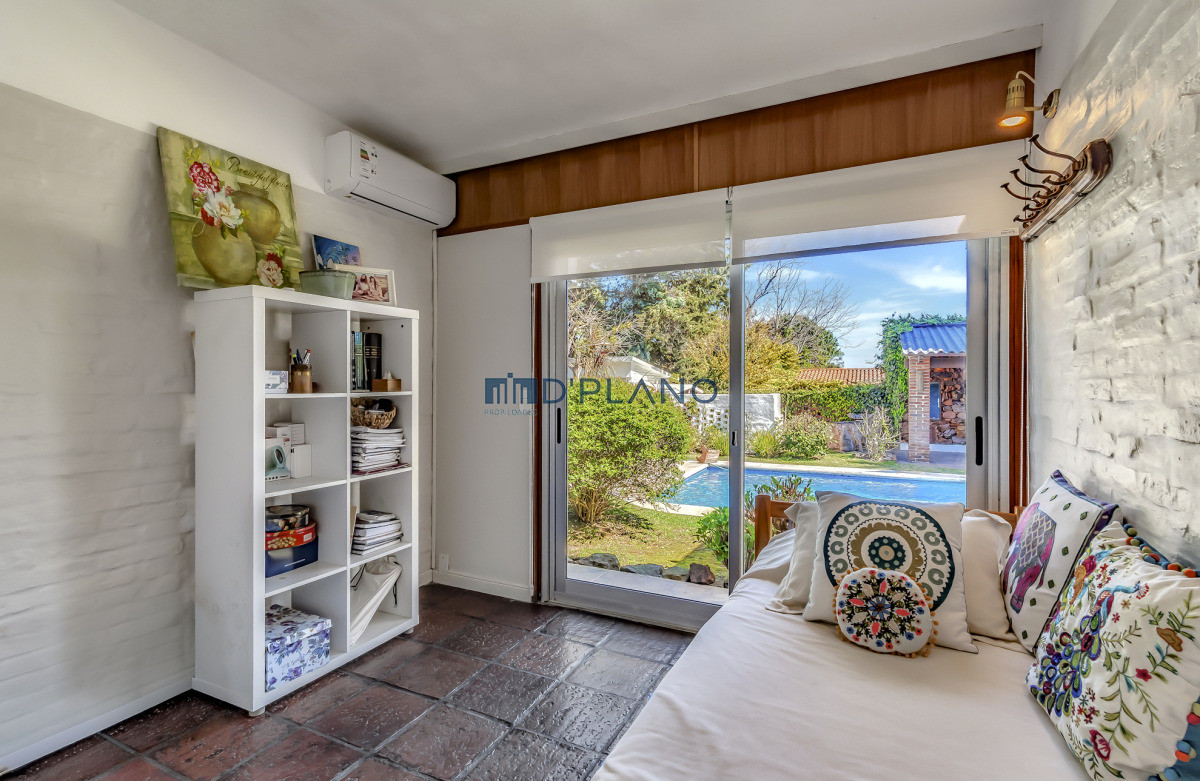 Casa ID.117 - CASA EN VENTA A 3 CUADRAS DE LA PLAYA