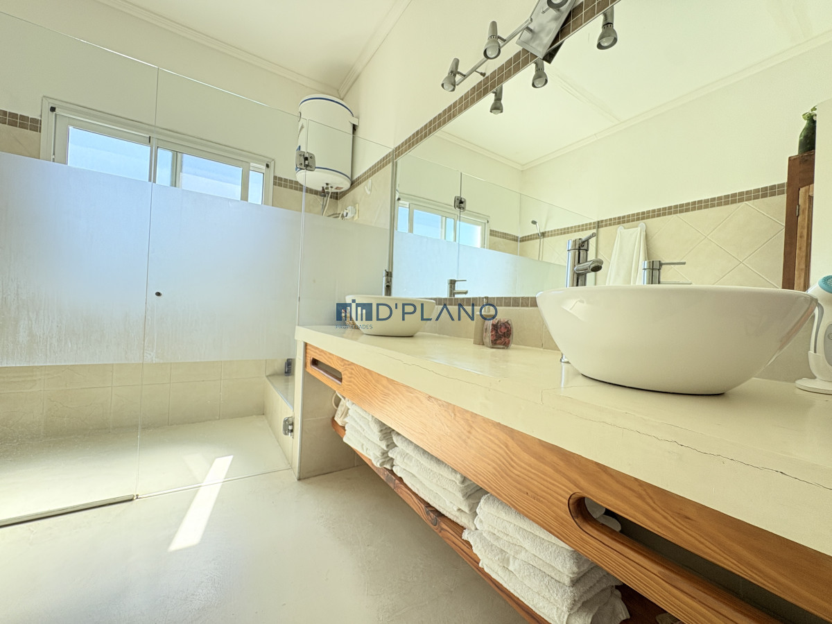 Casa ID.204 - MODERNA CASA A METROS DEL MAR