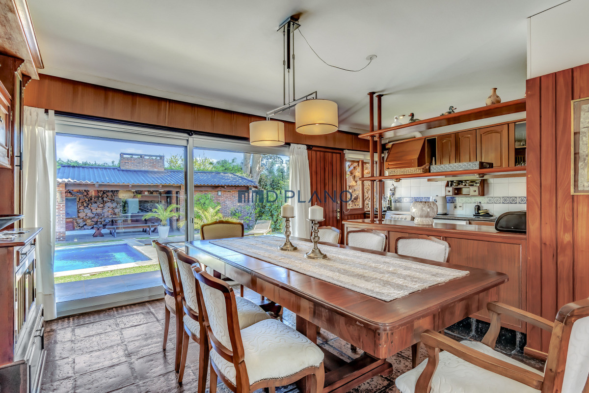 Casa ID.117 - CASA EN VENTA A 3 CUADRAS DE LA PLAYA