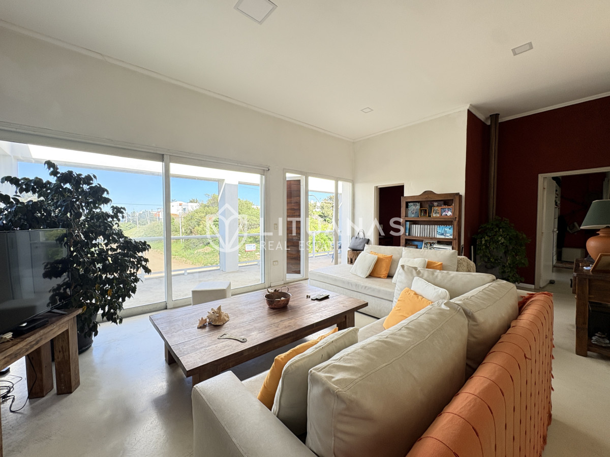 Casa ID.83 - Moderna Casa a metros del MAR