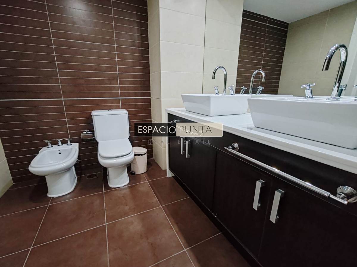 Apartamento ID.2845 - Apartamento en Maldonado, 