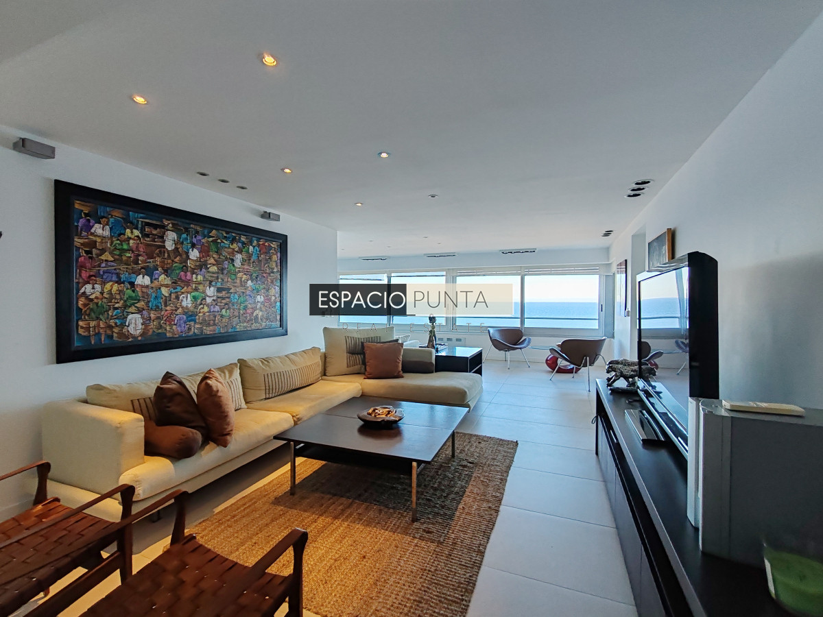 Apartamento ID.2518 - Espectacular Apartamento en Primera Línea Brava