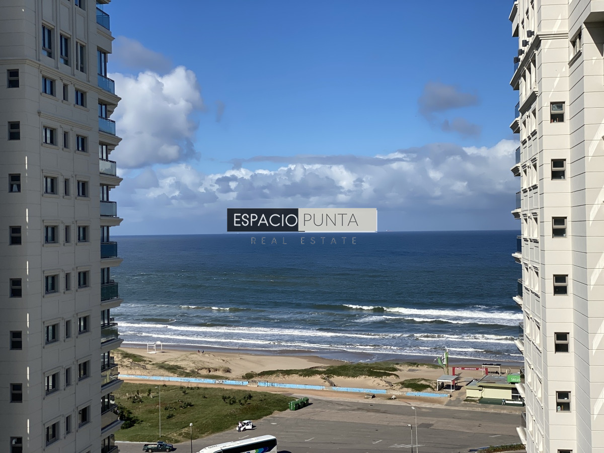 Apartamento ID.463 - Espectacular apartamento en península con gran vista al mar!
