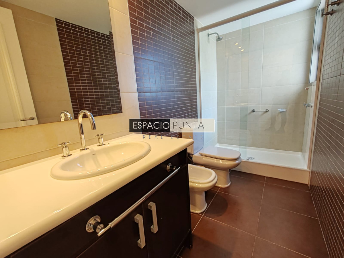 Apartamento ID.2845 - Apartamento en Maldonado, 