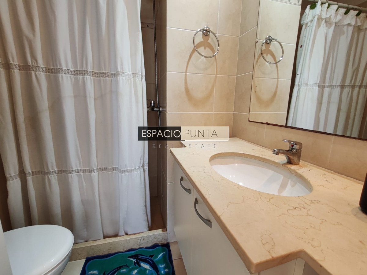 Apartamento ID.1732 - Apartamento en alquiler 2 dormitorios en Roosevelt
