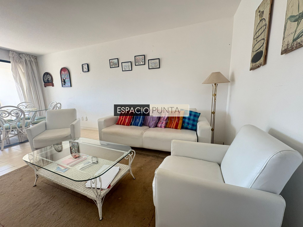 Apartamento ID.1732 - Apartamento en alquiler 2 dormitorios en Roosevelt