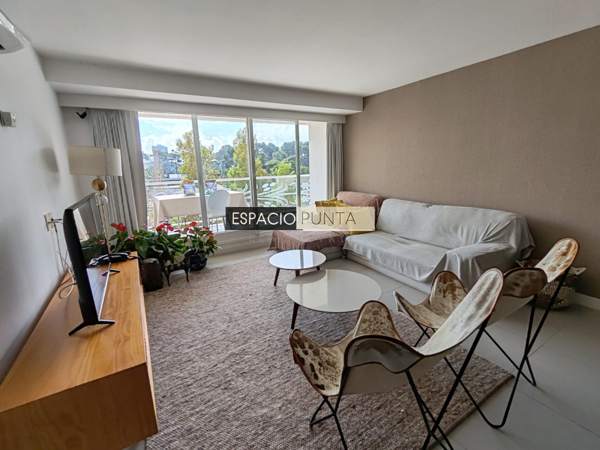 Apartamento ID.2025 - En venta apto 3 dormitorios en torre de categoría