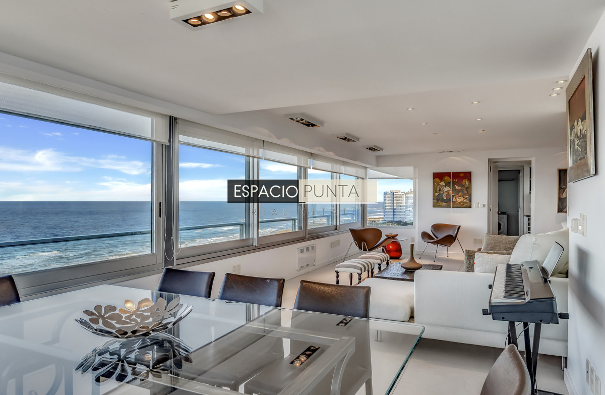 Apartamento ID.2518 - Espectacular Apartamento en Primera Línea Brava