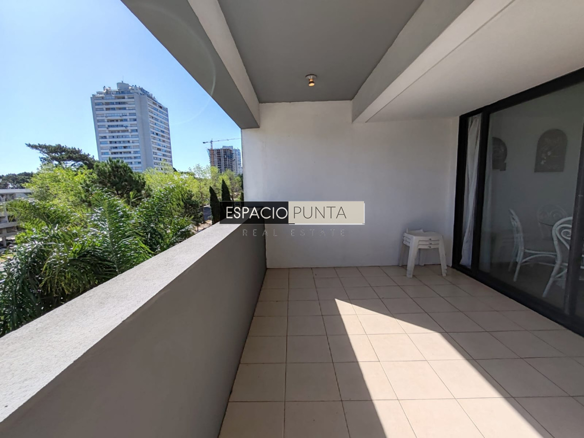 Apartamento ID.1732 - Apartamento en alquiler 2 dormitorios en Roosevelt