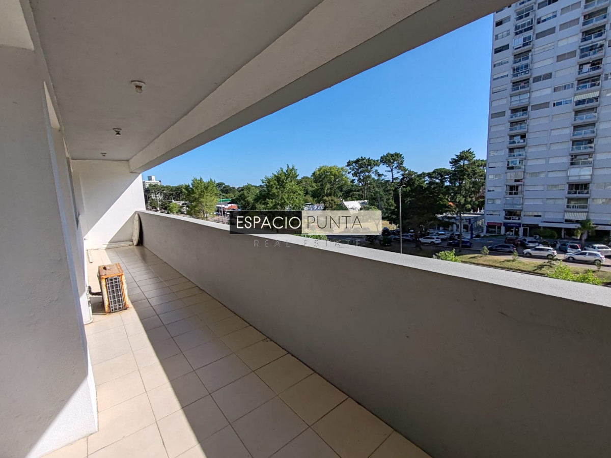 Apartamento ID.1732 - Apartamento en alquiler 2 dormitorios en Roosevelt