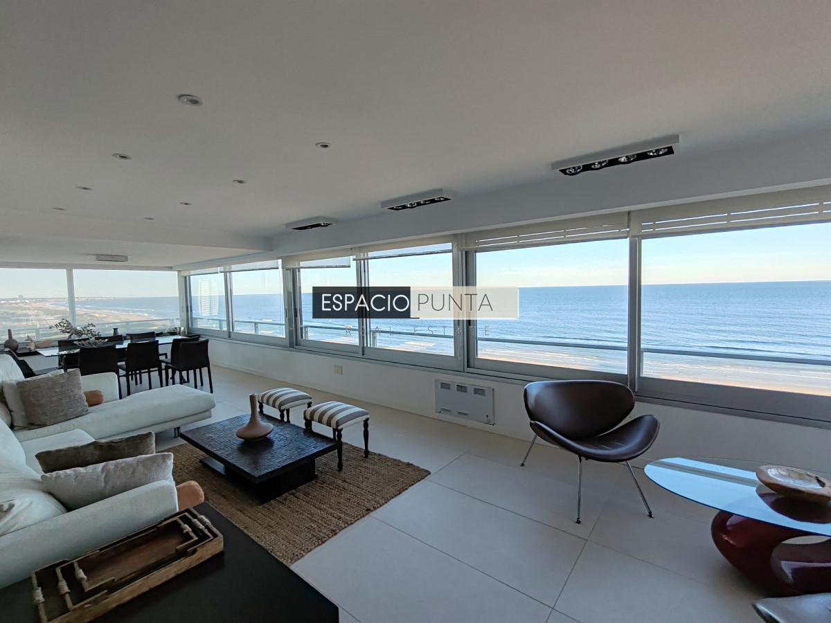 Apartamento ID.2518 - Espectacular Apartamento en Primera Línea Brava