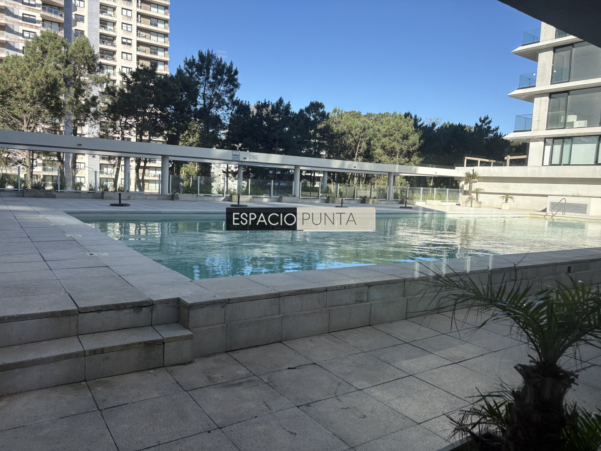 Apartamento ID.3399 - Alquiler apto en excelente torre