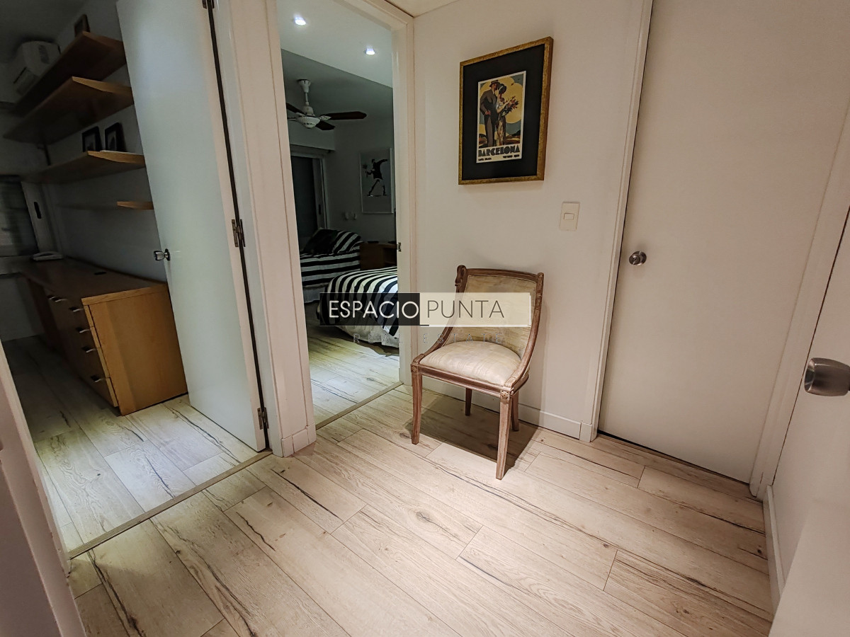 Apartamento ID.2518 - Espectacular Apartamento en Primera Línea Brava