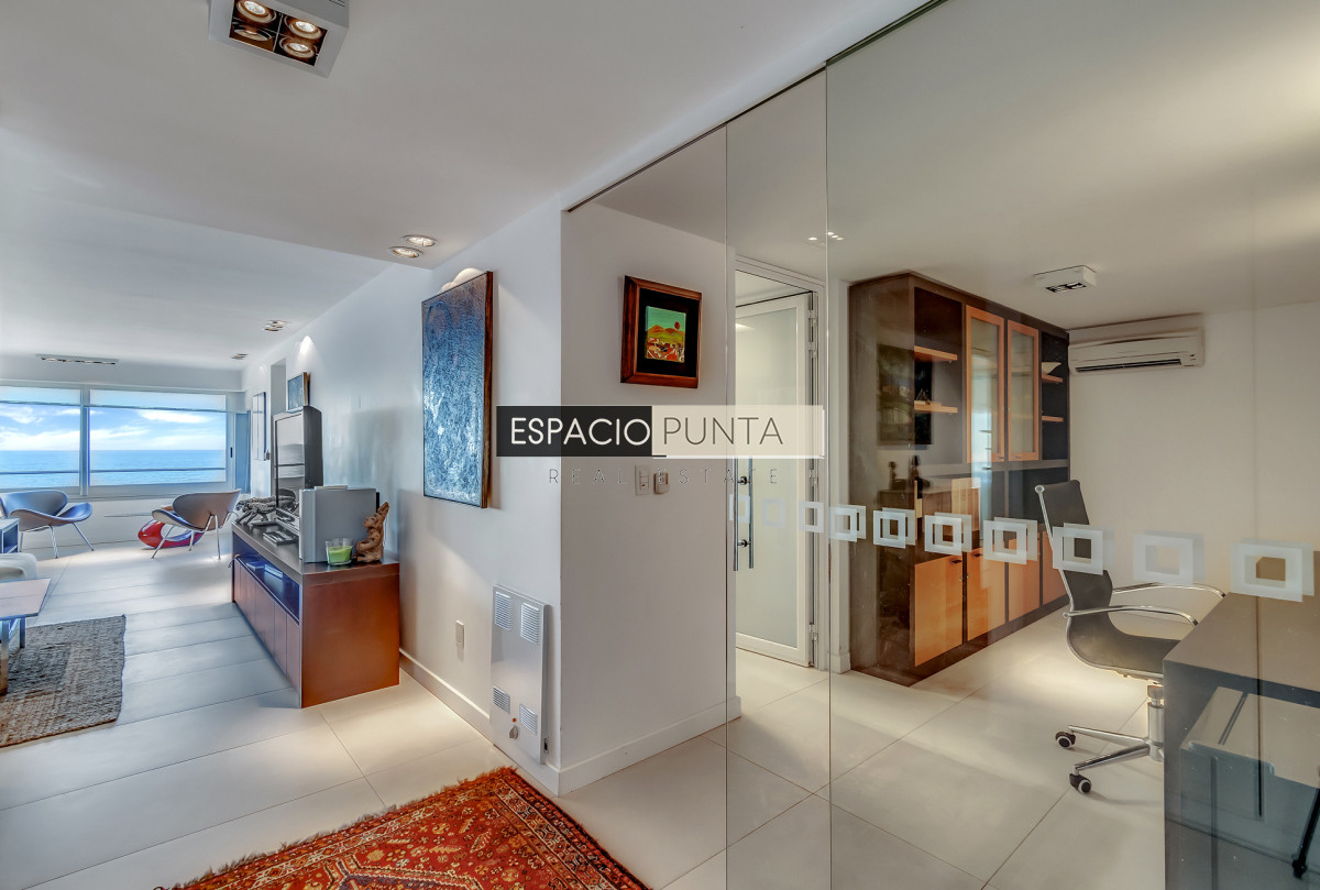 Apartamento ID.2518 - Espectacular Apartamento en Primera Línea Brava