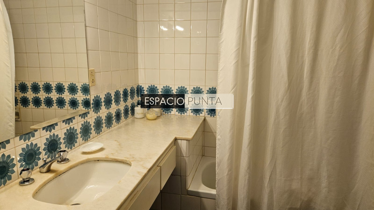 Apartamento ID.1812 - Alquiler invernal 3 dormitorios peninsula