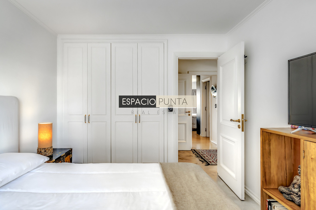 Apartamento ID.1715 - En venta apartamento 3 dormitorios con vista al mar