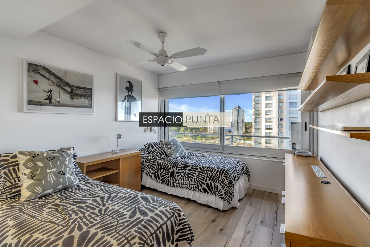 Apartamento ID.2518 - Espectacular Apartamento en Primera Línea Brava