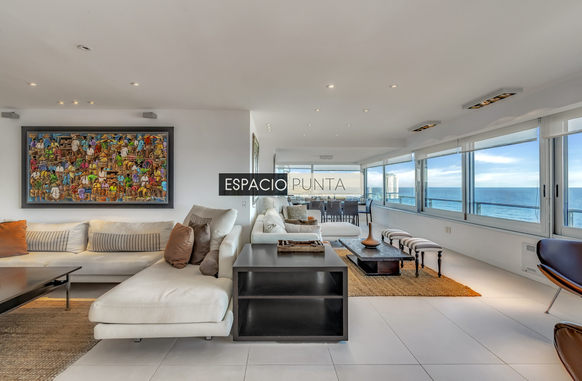 Apartamento ID.2518 - Espectacular Apartamento en Primera Línea Brava