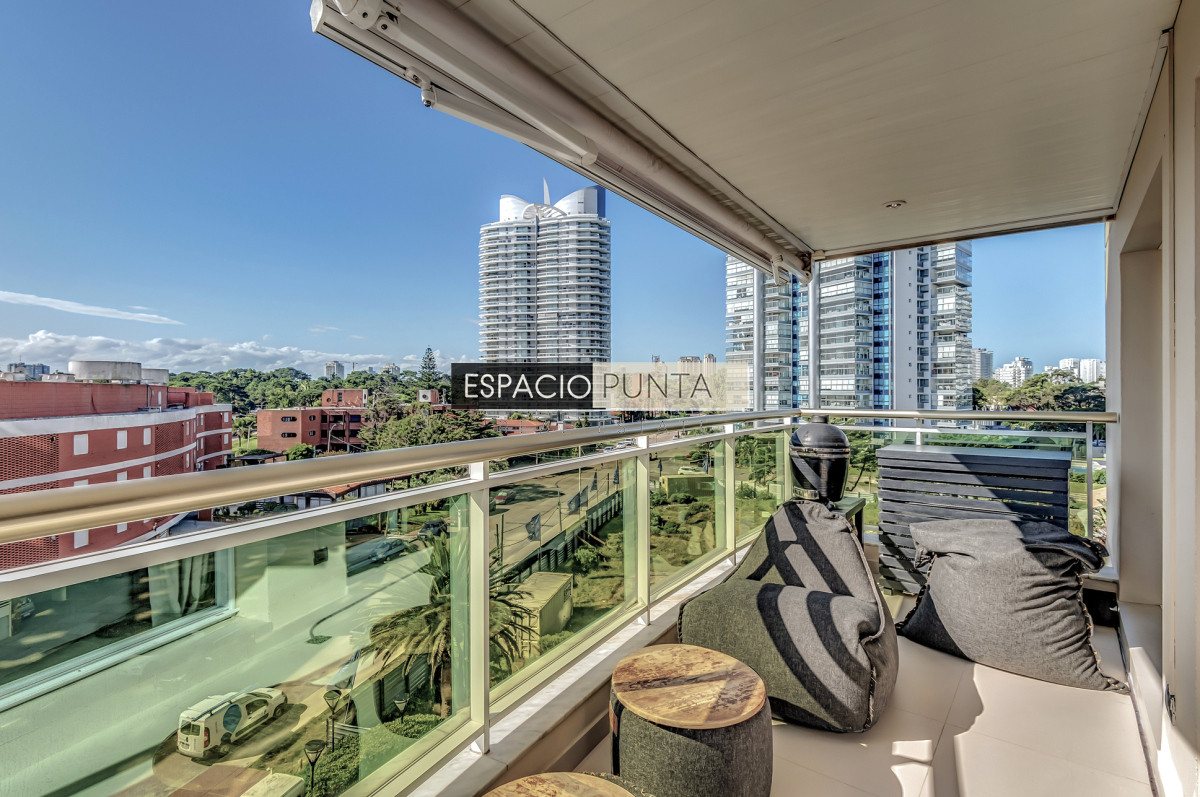 Apartamento ID.1715 - En venta apartamento 3 dormitorios con vista al mar