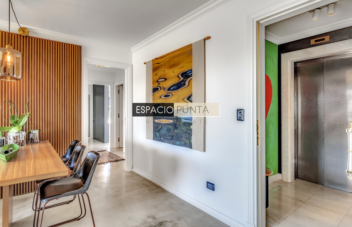 Apartamento ID.1715 - En venta apartamento 3 dormitorios con vista al mar