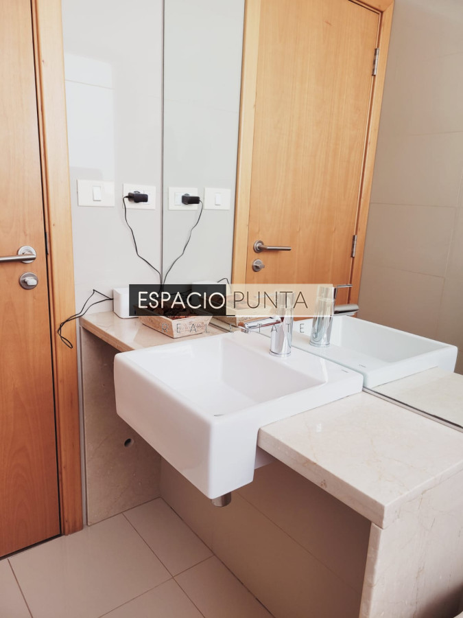 Apartamento ID.494 - Alquiler apartamento 3 dormitorios en Playa Brava