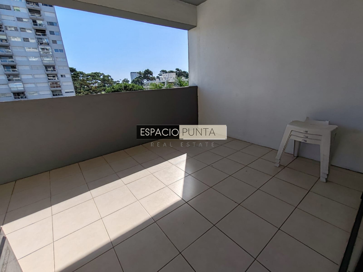 Apartamento ID.1732 - Apartamento en alquiler 2 dormitorios en Roosevelt