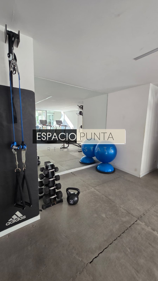 Apartamento ID.3399 - Alquiler apto en excelente torre