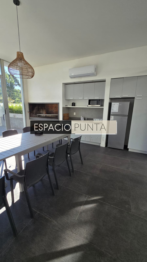 Apartamento ID.3399 - Alquiler apto en excelente torre