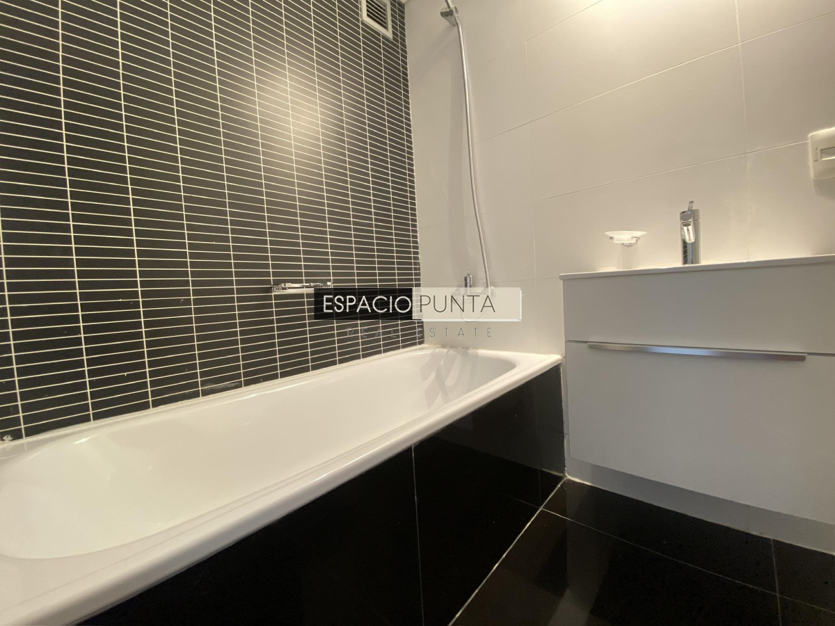 Apartamento ID.104 - Apartamento en Punta del Este, Brava