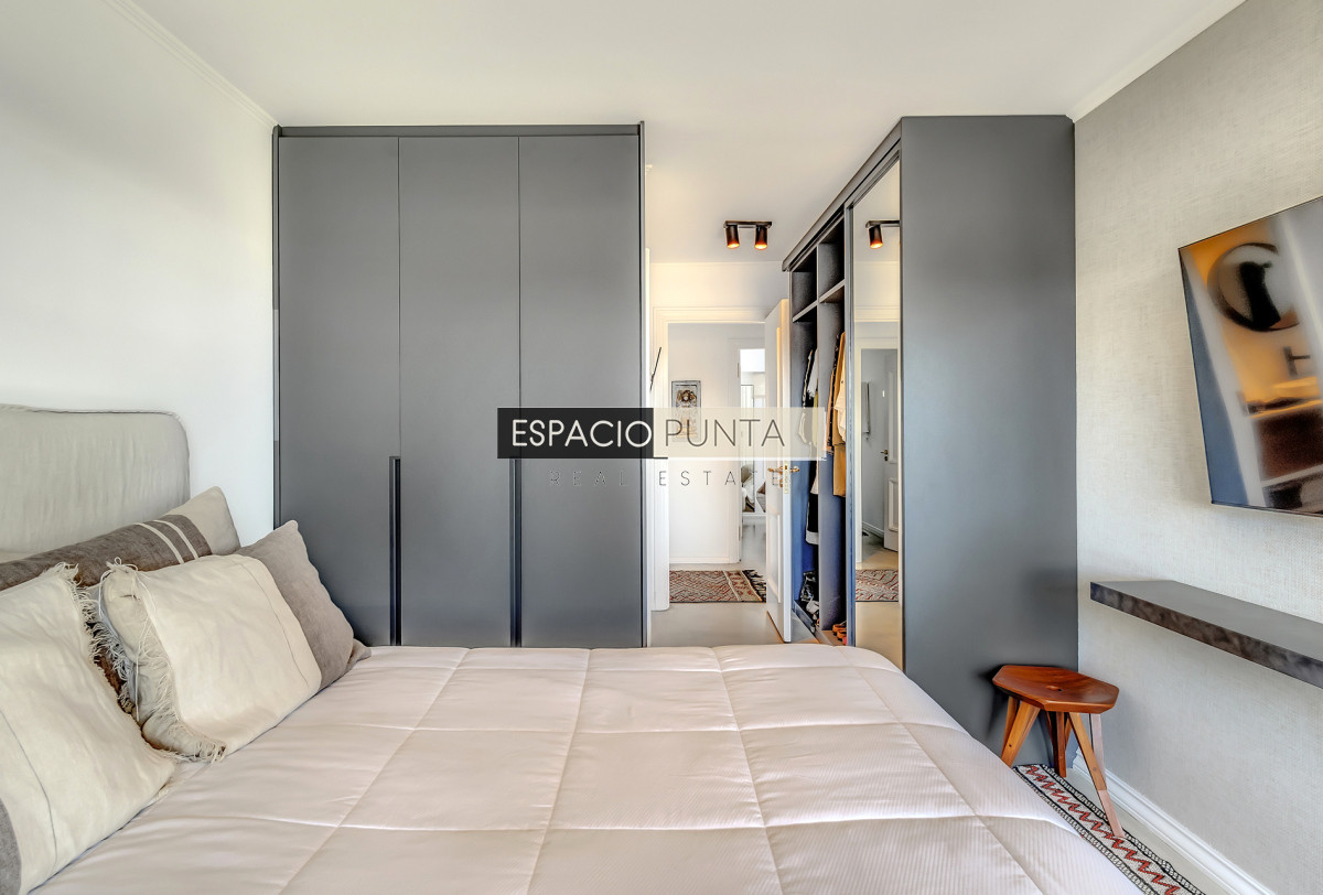 Apartamento ID.1715 - En venta apartamento 3 dormitorios con vista al mar