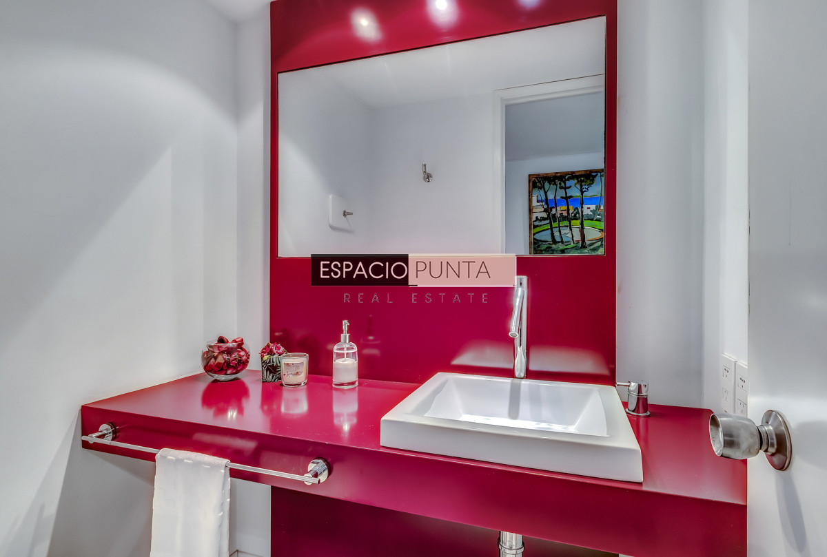 Apartamento ID.2518 - Espectacular Apartamento en Primera Línea Brava