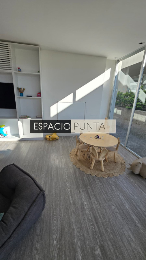 Apartamento ID.3399 - Alquiler apto en excelente torre