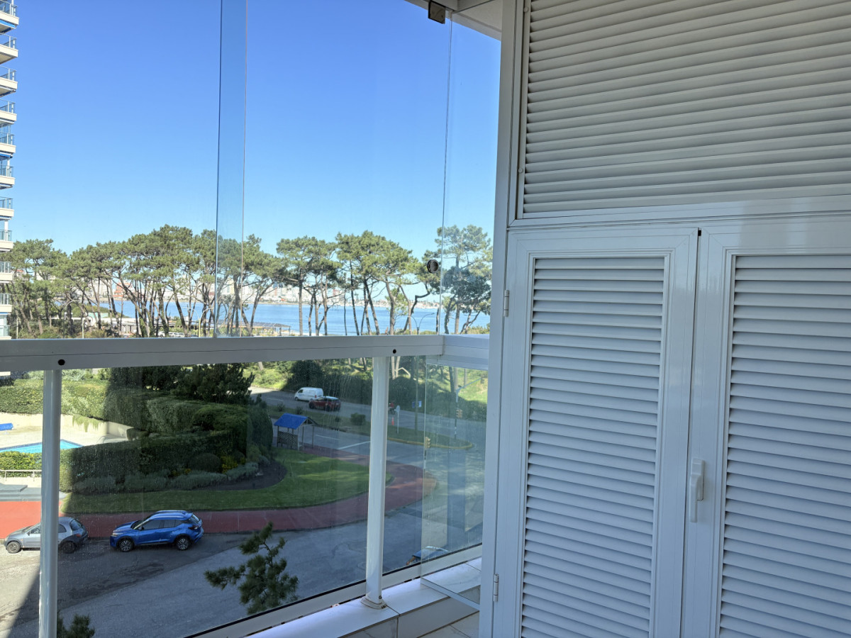 Excelente departamento primera Línea, playa Mansa