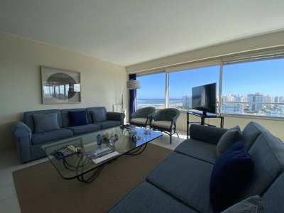 Vendo departamento en Punta del Este Primera Linea