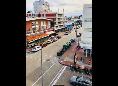 Apartamento en centro de punta del este 2 dormitorios