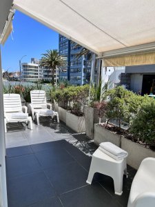Apartmento en Venta en Península 2 dormitorios con terraza