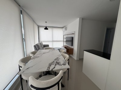 Apartamento 2 dormitorios en alquiler Punta del Este Roosevelt