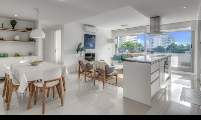 APARTAMENTO EN PUNTA DEL ESTE