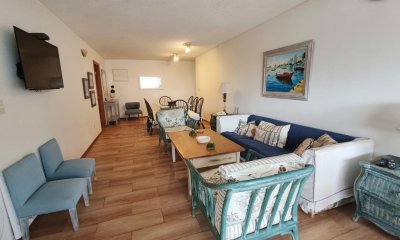 Apartamento en venta 2 dormitorios y servicio en Aidy Grill