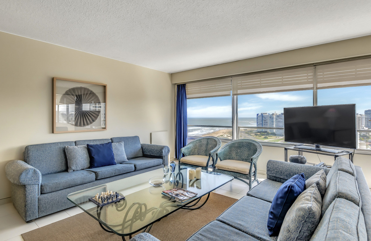 Vendo departamento en Punta del Este Primera Linea